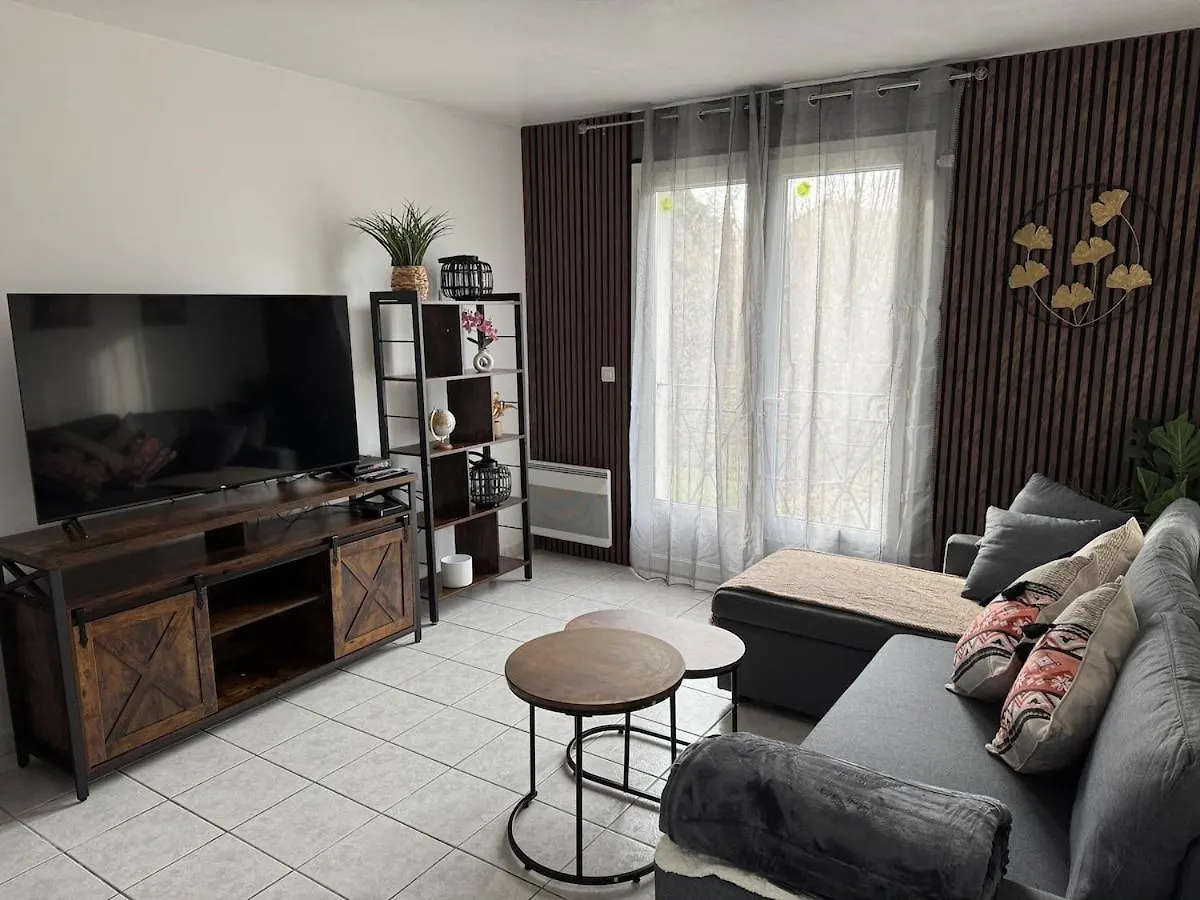 Apartment Appartement Moderne Cosy Recent Marly-la-Ville